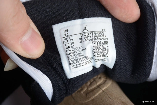 1 Jordan (W)  Low White Blue Black DC0774-041 University 0110